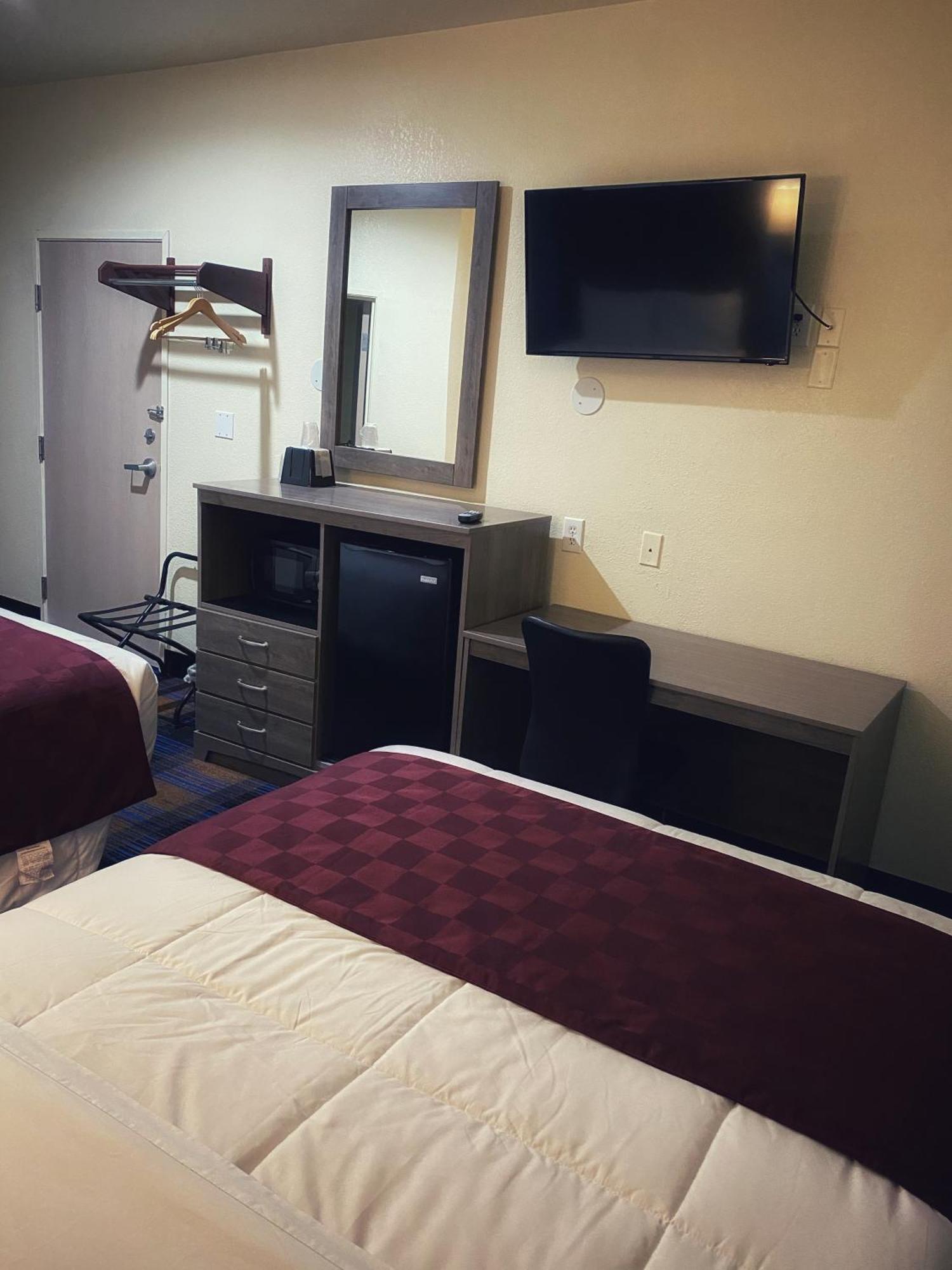 Lone Star Inn Decatur Room photo